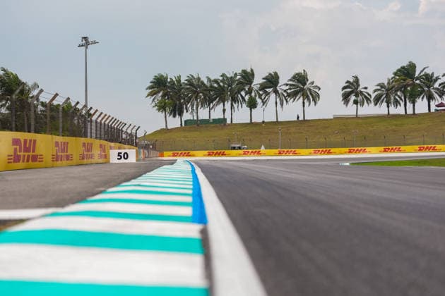 KUALA LUMPUR, MALAYSIA - OCTOBER 01: View of track and sponsors boards during previews ahead of the FIA Formula 1 Grand Prix of Bahrain in Malaysia at the Sepang Circuit on October 01, 2026 in Kuala Lumpur, Malaysia. (Photo by Qian Jun SPP-Paddocker) Copyright: xQianxJun SPP-Paddockerx Sportspressphoto_SPR243354