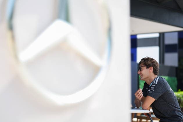 KUALA LUMPUR, MALAYSIA - OCTOBER 01: George Russell of Great Britain and Mercedes-AMG PETRONAS F1 Team in the Paddock during previews ahead of the FIA Formula 1 Grand Prix of Bahrain in Malaysia at the Sepang Circuit on October 01, 2026 in Kuala Lumpur, Malaysia. (Photo by Qian Jun SPP-Paddocker) Copyright: xQianxJun SPP-Paddockerx Sportspressphoto_SPR243366
