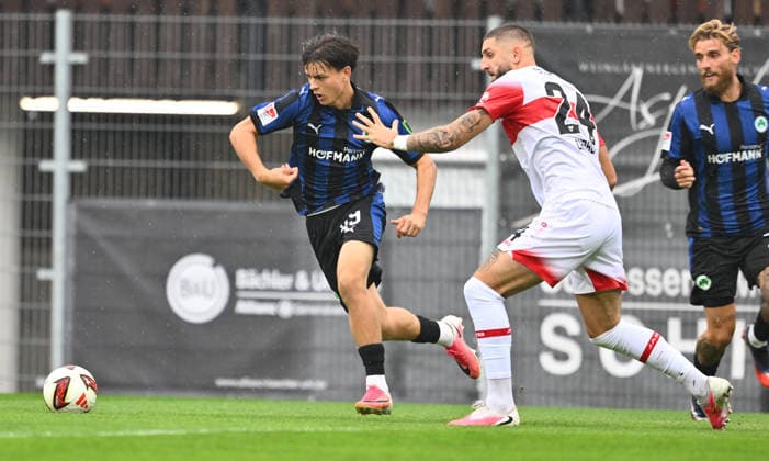 October 1, 2026 Soccer Season 2026–2027 Exhibition Match Friendly Match Preseason Match VfB Stuttgart vs. SpVgg Greuther Fürth Kleeblatt Sports Photo by Zink xwoxzix; regulations prohibit any use of photographs as image sequences and or quasi-video; for editorial use only. Dominik Spath 49, SpVgg Greuther Fürth; Jeff Chabot 24, VfB Stuttgart