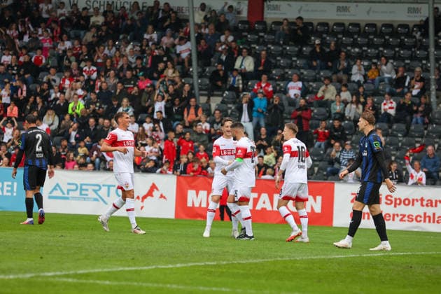 Celebrations after Deniz Undav s 1-0 goal for VfB Stuttgart, 26 GER, VfB Stuttgart vs. SpVgg Greuther Fürth, soccer, men s friendly matches, 2026–2027 season, October 1, 2026, GER, VfB Stuttgart vs. SpVgg Greuther Fürth, soccer, men’s friendly matches, 2026–2027 season, October 1, 2026, Aspach Copyright: xEibner-Pressefoto SoerenxHerwegx EP_SHG