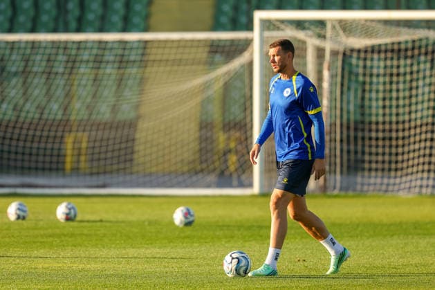 Edin Dzeko last training Edin Dzeko did his last training session as captain and player of the football team of Bosnia and Herzegovina at the Kosevo stadium on October 1, 2026 Sarajevo, Bosnia and Herzegovina  ArminxDurgut PIXSELL