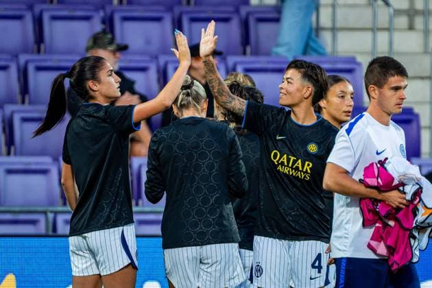 SOCCER - WCL, A.Wien vs Inter VIENNA,AUSTRIA,01.OCT.26 - SOCCER - UEFA Women s Champions League, FK Austria Wien vs FC Internationale Milano. Image shows Samantha van Diemen (Inter) during warm-up.  GEPAxpictures xKevinxHackner
