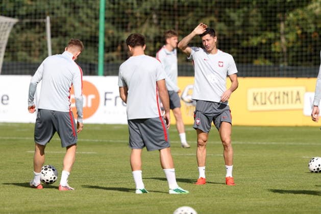 Kepa kolo Sochocina 01.10.2026 Trening reprezentacji Polski - - - Polish football national team, Nationalteam training session in Kepa near Sochocin Robert Lewandowski Fot. Marcin Solarz FotoPyk NEWSPIX.PL --- newspix.pl POLAND OUT! 