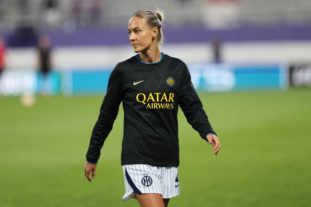 FK Austria Wien v FC Internazionale Milano - UEFA Women s Champions League 26 27 MD2 Olivia Schough of FC Internazionale Milano warms up before the UEFA Women s Champions League Matchday 2 match between FK Austria Wien and FC Internazionale Milano at Franz-Horr-Stadion on October 1, 2026 in Vienna, Austria. Vienna Franz-Horr-Stadion Austria Copyright: xYigitxOerme PSxImagesxYigitxOerme PSxImagesx