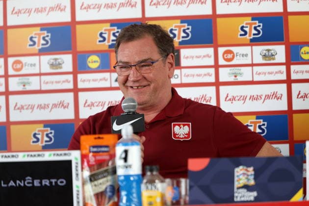 Kepa kolo Sochocina 01.10.2026 Konferencja prasowa reprezentacji Polski - - - Polish football national team, Nationalteam press conference, PK, Pressekonferenz in Kepa near Sochocin trener reprezentacji Polski Jan Urban Fot. Marcin Solarz FotoPyk NEWSPIX.PL --- newspix.pl POLAND OUT! 