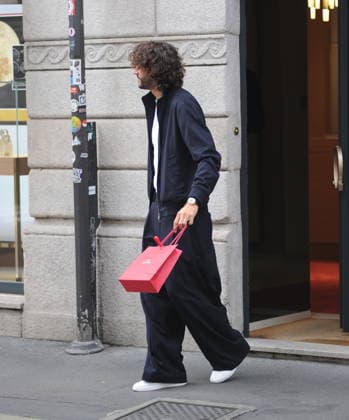RECORD DATE NOT STATED IPA89184303 - Milan—photo by Mimmo Carriero—Olympic champion Gianmarco Tamberi arrives in the city center and enters the prestigious Omega boutique to buy an extremely expensive watch  Copyright: xx xx 0868338384st
