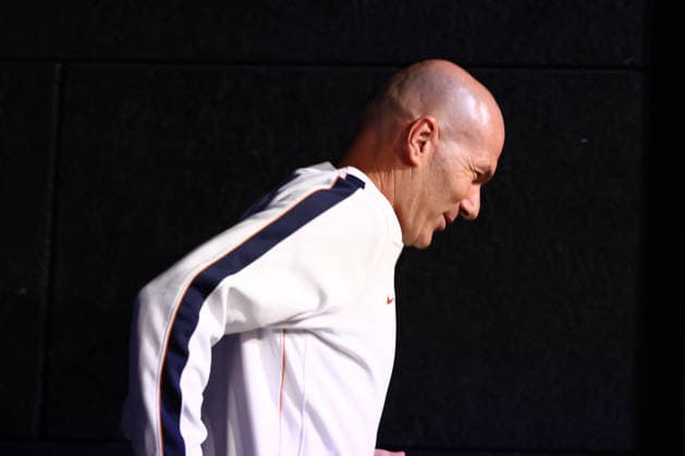 October 1, 2026, Saint-Denis, Ile-De-France, France: Head coach ZINEDINE ZIDANE of France leaves the press conference, PK, Pressekonferenz a day ahead of the UEFA Nations League 2026 27 groupe stage matchday 3 of 6 between FRANCE and ITALY at the Stade de France in Saint-Denis, France. Saint-Denis France - ZUMAc179 20261001_zep_c179_014 Copyright: xMickaelxChavetx