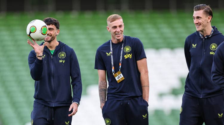 UEFA Nations League Group Stage, Aviva Stadium, Dublin 1 10 2026 Republic of Ireland vs Austria Ireland™s Troy Parrott, Killian Phillips and Jimmy Dunne Troy Parrott, Killian Phillips and Jimmy Dunne 1 10 2026  Copyright: xx RB1_6580