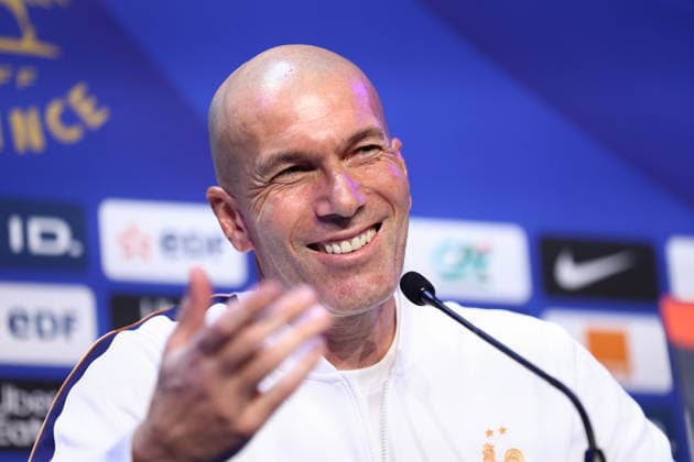 October 1, 2026, Saint-Denis, Ile-De-France, France: Head coach ZINEDINE ZIDANE of France appears relaxed and smiles during the press conference, PK, Pressekonferenz a day ahead of the UEFA Nations League 2026 27 groupe stage matchday 3 of 6 between FRANCE and ITALY at the Stade de France in Saint-Denis, France. Saint-Denis France - ZUMAc179 20261001_zep_c179_032 Copyright: xMickaelxChavetx
