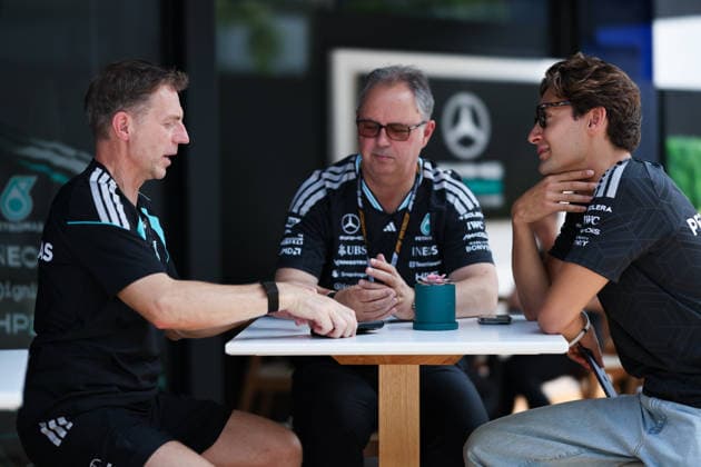 KUALA LUMPUR, MALAYSIA - OCTOBER 01: George Russell of Great Britain and Mercedes-AMG PETRONAS F1 Team in the Paddock speaking to team engineers during previews ahead of the FIA Formula 1 Grand Prix of Bahrain in Malaysia at the Sepang Circuit on October 01, 2026 in Kuala Lumpur, Malaysia. (Photo by Qian Jun SPP-Paddocker) Copyright: xQianxJun SPP-Paddockerx Sportspressphoto_SPR243384