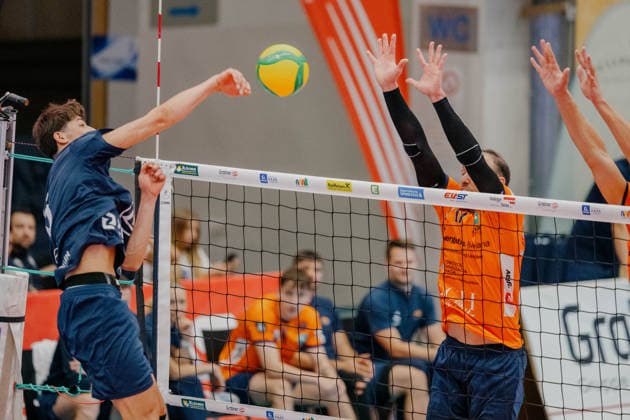 VOLLEYBALL - Coppa Pallavolo Senza Confini HARTBERG,AUSTRIA,01.OCT.26 - VOLLEYBALL - Coppa Pallavolo Senza Confini, VfB Friedrichshafen vs ACH Volley Ljubljana. Image shows German Gomez (Friedrichshafen).  GEPAxpictures xRomanxKoenigshofer