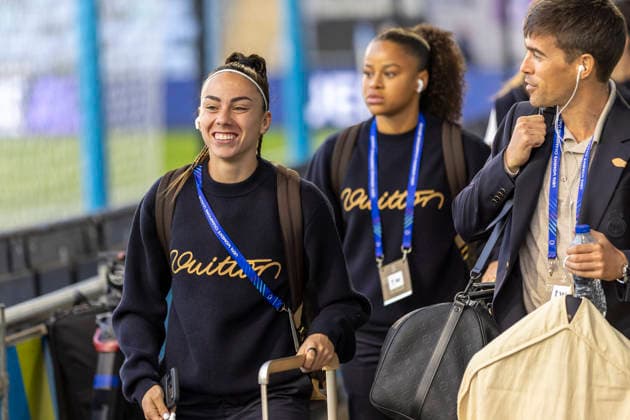 RECORD DATE NOT STATED 1st October 2026; Joie Stadium, Manchester, England; UEFA Womens Champions League Football, Manchester City versus Real Madrid; Athenea del Castillo of Real Madrid Femenino arrives at the stadium TimxWilliams