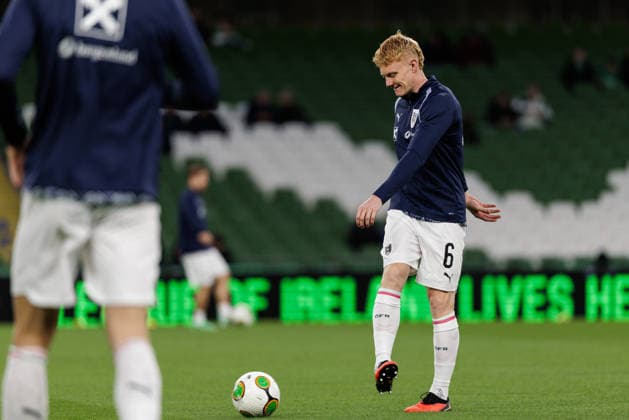 SOCCER - NL, IRL vs AUT DUBLIN,IRELAND,01.OCT.26 - SOCCER - UEFA Nations League, OEFB international match, Länderspiel, Nationalmannschaft Ireland vs Austria. Image shows Nicolas Seiwald (AUT) during warm-up.  GEPAxpictures xArminxRauthner