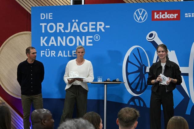 October 1, 2026, xsltx, Soccer: UEFA Nations League, Germany vs. Serbia; Philipp Lahm wins the Kicker Top Scorer Award; Alexandra Popp, Munich