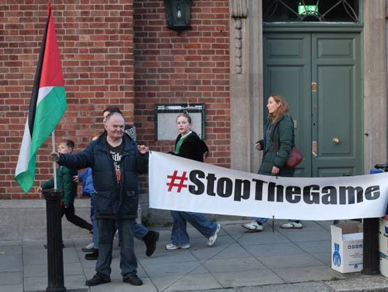 Pro Palestinian protestors pictured outside the Aviva stadium before tonights game against Austria Republic of Ireland v Austria, UEFA Nations League, League B - Group 3, International Football, Aviva Stadium, Dublin, Ireland - 01 Oct 2026Dublin Aviva Stadium Ireland  Copyright: xLorrainexO Sullivan Shutterstockx 17178960e