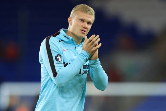 Wales v Norway - UEFA Nations League 2026 27 Group A4 MD3 Erling Haaland of Norway applauds the fans before the UEFA Nations League 2026 27 group phase match between Wales and Norway at Cardiff City Stadium on October 1, 2026 in Cardiff, Wales. Cardiff Cardiff City Stadium Wales United Kingdom Copyright: xAllstarxPicturexLibraryxLtdx