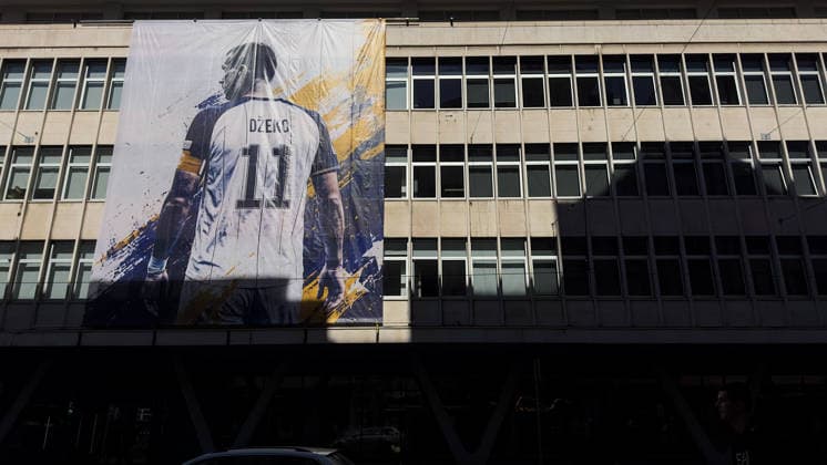 Bosnian football player Edin Dzeko retire from national team, Nationalteam SARAJEVO, BOSNIA AND HERZEGOVINA - OCTOBER 1: A view of massive banners of Bosnian football player Edin Dzeko wearing his number 11 Bosnia and Herzegovina jersey on Marshal Tito Street after announcing his retirement from national team with tomorrow s match against Sweden, in Sarajevo, Bosnia and Herzegovina on October 01, 2026. Denis Zuberi Anadolu Sarajevo Bosnia and Herzegovina. Editorial use only. Please get in touch for any other usage.  Copyright: x2026xAnadoluxDenisxZuberix