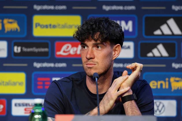 2026 27 UEFA Nations League football match between France and Italy Alessandro bastoni of Italy during the 2026 27 UEFA Nations League football match between France and Italy on October 2, 2026, at the Stade de France in Paris. PARIGI Stadio De France Parigi Francia Copyright: xFABIOxSASSOxFabioxSassox 7V8A8561
