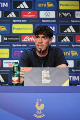 2026 27 UEFA Nations League football match between France and Italy Alessandro bastoni of Italy during the 2026 27 UEFA Nations League football match between France and Italy on October 2, 2026, at the Stade de France in Paris. PARIGI Stadio De France Parigi Francia Copyright: xFABIOxSASSOxFabioxSassox 7V8A8605