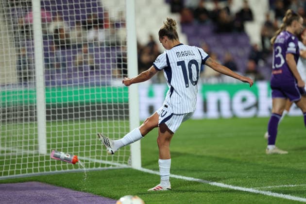 FK Austria Wien v FC Internazionale Milano - UEFA Women s Champions League 26 27 MD2 Lina Magull of FC Internazionale Milano in action during the UEFA Women s Champions League Matchday 2 match between FK Austria Wien and FC Internazionale Milano at Franz-Horr-Stadion on October 1, 2026 in Vienna, Austria. Vienna Franz-Horr-Stadion Austria Copyright: xYigitxOerme PSxImagesxYigitxOerme PSxImagesx