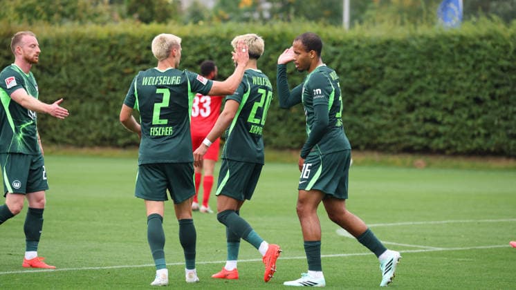 VfL vs. Havelse, Friendly Match in Wolfsburg, October 1, 2026, Soccer, Men s, 2026–2027 season, Friendly Match, VfL Wolfsburg vs. TSV Havelse, Muhammed Damar of VfL Wolfsburg celebrates with his teammates after scoring the 2–0 goal for Germany