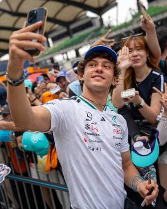 October 1, 2026, Kuala Lumpur, Malaysia: Andrea Kimi Antonelli (ITA) (Mercedes-AMG Petronas F1 Team) in the paddock of the Formula 1 Bahrain Grand Prix In Malaysia 2026 at the Sepang International Circuit. F1 2026: (Paddock) Bahrain Grand Prix In Malaysia, Kuala Lumpur 01 Oct 2026 - ZUMAs197 20261001_aaa_s197_033 Copyright: xLucaxMartinix