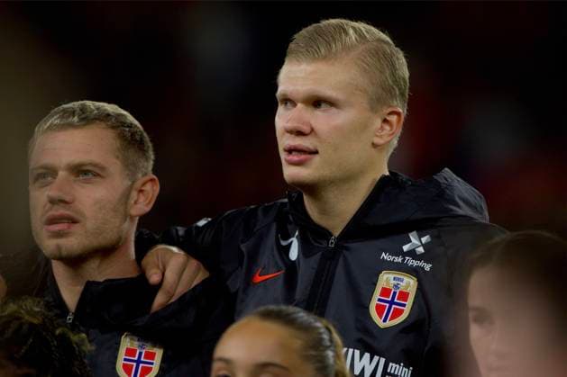 RECORD DATE NOT STATED Football - UEFA Nations League - Group A4 - Wales v Norway CARDIFF, WALES - Thursday, October 1, 2026: Norway s Erling Haaland in the line-up before the UEFA Nations League Group A4 Matchday 3 match between Wales and Norway at the Cardiff City Stadium. (Photo by David Rawcliffe Propaganda) CARDIFF Cardiff City Stadium CARDIFF WALES Copyright: xDavidxRawcliffex 2026-10-01-Wales_v_Norway-010