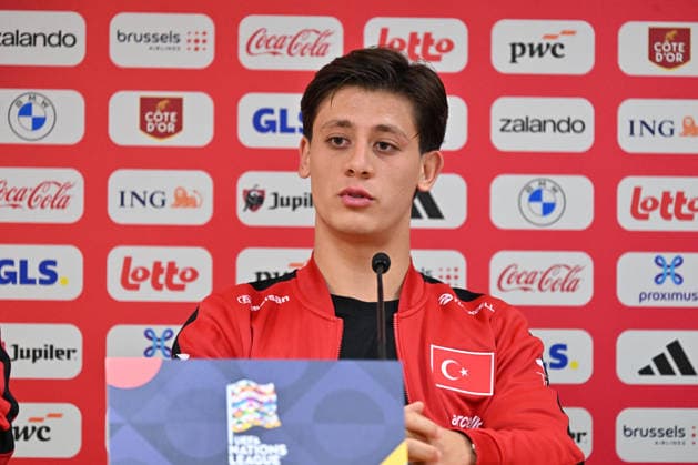 Turkiye Head Coach Montella and Arda Guler hold press conference, PK, Pressekonferenz ahead of Belgium match LIEGE, BELGIUM - OCTOBER 1: Turkiye national football team head coach Vincenzo Montella (not seen) and national player Arda Guler hold a joint press conference at the Maurice Dufrasne Stadium ahead of their UEFA Nations League League A Group 1 match against Belgium in Liege, Belgium on October 1, 2026. Dursun Aydemir Anadolu Liege Belgium. Editorial use only. Please get in touch for any other usage.  Copyright: x2026xAnadoluxDursunxAydemirx