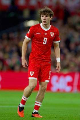 RECORD DATE NOT STATED Football - UEFA Nations League - Group A4 - Wales v Norway CARDIFF, WALES - Thursday, October 1, 2026: Wales Lewis Koumas during the UEFA Nations League Group A4 Matchday 3 match between Wales and Norway at the Cardiff City Stadium. (Photo by David Rawcliffe Propaganda) CARDIFF Cardiff City Stadium CARDIFF WALES Copyright: xDavidxRawcliffex 2026-10-01-Wales_v_Norway-025