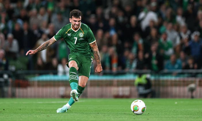 UEFA Nations League Group Stage, Aviva Stadium, Dublin 1 10 2026 Republic of Ireland vs Austria Ireland s Troy Parrott scores his sides first goal Troy Parrott scores his sides first goal 1 10 2026  Copyright: xx RDR_9605