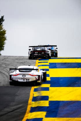 AUTO - IMSA - PETIT LE MANS 2026 77 KING Harry (gbr), PICARIELLO Alessio (bel), TANDY Nick (gbr), AO Racing, Porsche 911 GT3 R (992.2), action during the 2026 Motul Petit Le Mans, 11th round of the 2026 IMSA WeatherTech SportsCar Championship, from October 1 to 3, 2026 on the Michelin Raceway Road Atlanta in Braselton, Georgia, United States of America - BraseltonUnited States  Copyright: xFabrizioxBoldonix