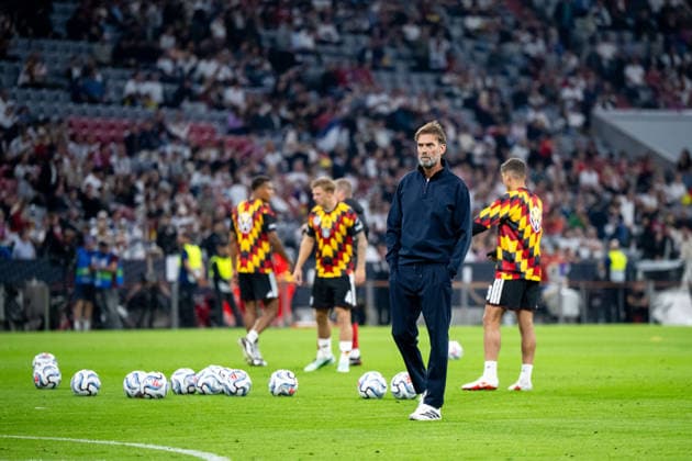 October 1, 2026, GER, Soccer, Men s, UEFA Nations League International Match, League A, Matchday 3, Germany vs. Serbia; Jürgen Klopp, Germany s national team coach, and players during warm-ups at the Allianz Arena in Munich, Bavaria, Germany Copyright: xNordphoto Memmlerx