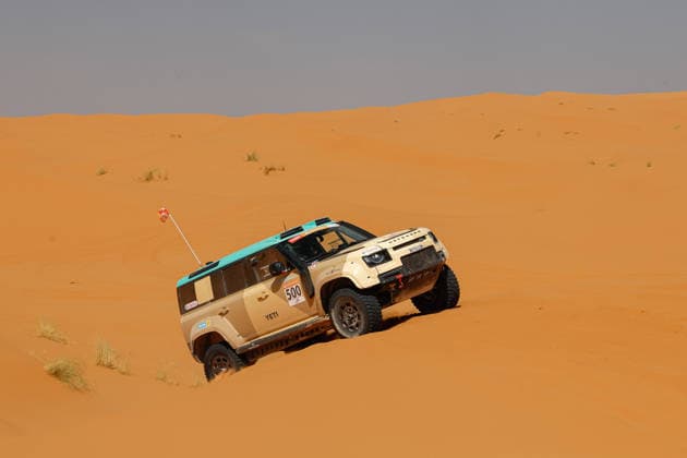 W2RC - RALLYE DU MAROC 2026 500 PETERHANSEL Stà phane (fra), METGE Michaël (fra), Defender Dakar D7X-R, Defender Rally, FIA W2RC, STK STK, action, during the Stage 3 of the Rallye du Maroc 2026, 4th round of the 2026 WR2C Championship from October 1, 2026 around Zagora, Morocco - AgadirMorocco Copyright: xFREDERICxLExFLOCxHx