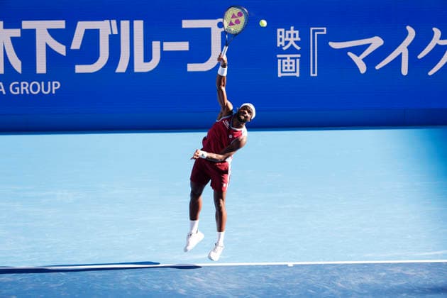 October 1, 2026, Tokyo, Japan: Frances Tiafoe (USA) serves against Kei Nishikori (Japan) during their Round of 32 match at the Kinoshita Group Japan Open Tennis Championships at Ariake Colosseum in Tokyo. The tournament runs from September 29 to October 6. Tiafoe won 6-4, 6-4. Tokyo Japan - ZUMAm191 20261001_aap_m191_021 Copyright: xRodrigoxReyesxMarinx