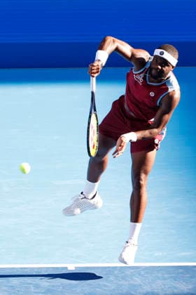 October 1, 2026, Tokyo, Japan: Frances Tiafoe (USA) serves against Kei Nishikori (Japan) during their Round of 32 match at the Kinoshita Group Japan Open Tennis Championships at Ariake Colosseum in Tokyo. The tournament runs from September 29 to October 6. Tiafoe won 6-4, 6-4. Tokyo Japan - ZUMAm191 20261001_aap_m191_022 Copyright: xRodrigoxReyesxMarinx