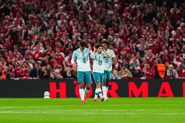 Disappointment for Portugal after Mikkel Damsgaard s goal tied the score at 1-1, Denmark, 14 DEN, Denmark vs. Portugal, Soccer, UEFA Nations League A, Group 4, Matchday 03, 2026–2027 Season, October 1, 2026, DEN, Denmark vs. Portugal, Soccer, UEFA Nations League A, Group 4, Matchday 3, 2026–2027 season, October 1, 2026, Copenhagen Copyright: xEibner-Pressefoto MarcelxvonxFehrnx EP_MFN