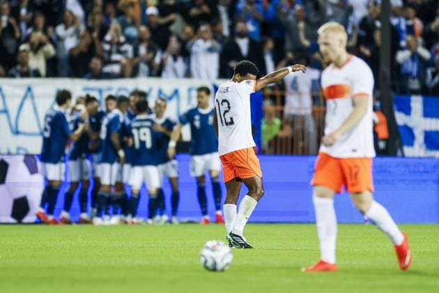 THESSALONIKI - JurriÃ«n Timber of the Netherlands reacts after falling 0-1 behind during the UEFA Nations League match between Greece and the Netherlands at Toumba Stadium on October 1, 2026, in Greece. KOEN VAN WEEL ANP xVIxANPxSportx xxANPxIVx 571090617 originalFilename: 571090617.jpg