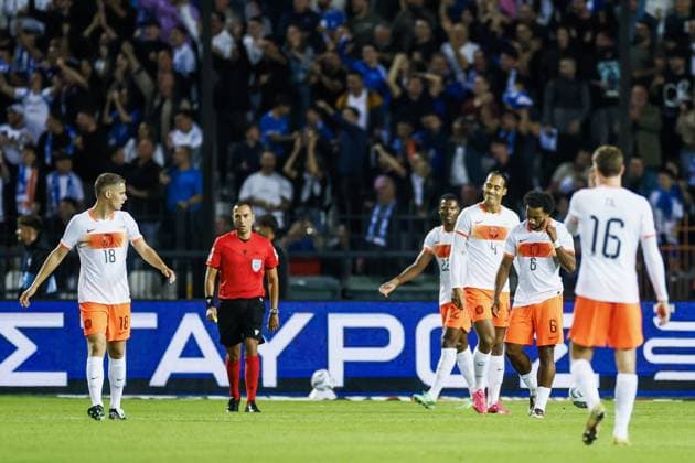 THESSALONIKI - Netherlands captain Virgil van Dijk reacts after falling 0-1 behind during the UEFA Nations League match between Greece and the Netherlands at Toumba Stadium on October 1, 2026, in Greece. KOEN VAN WEEL ANP xVIxANPxSportx xxANPxIVx 571091168 originalFilename: 571091168