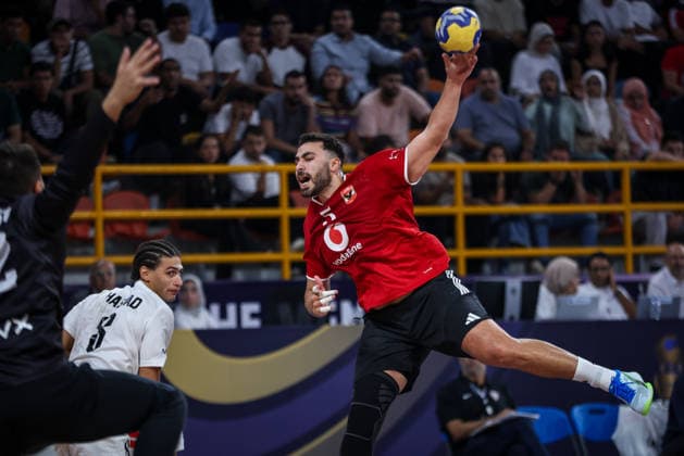 Zamalek V Al Ahly - 19th IHF Men s Club World Championship, WM, Weltmeisterschaft 2026 - Bronze Medal Match Mohsen Ramadan of Al Ahly competes during the 19th IHF Men s Club World Championship 2026 bronze medal match between Zamalek and Al Ahly at the New Administrative Capital Covered Hall on October 1, 2026. New Cairo -New Capital Egypt  Copyright: xAymanxArefx originalFilename:aref-notitle261001_npOKv