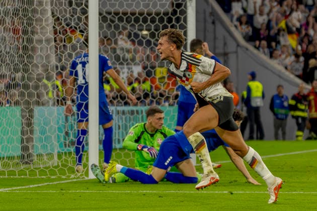 Munich, Germany October 1, 2026 UEFA Nations League 2026–2027 League Phase Group A2 Match 3 Germany vs. Serbia Pictured: Tom Bischof (GER) celebrates after scoring the 1–0 goal. DFB and DFL regulations prohibit any use of photographs as image sequences and or quasi-video. Allianz Arena Bavaria Copyright: xFotostandx xSchäferx