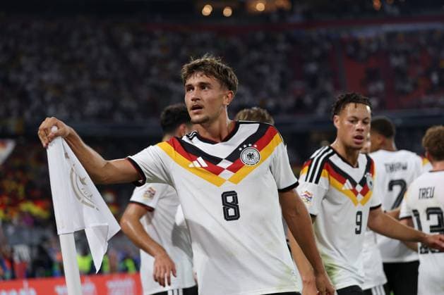 Tom Bischof celebrates Germany s 1-0 goal, Germany vs. Serbia, Soccer, UEFA Nations League, Matchday 3, October 1, 2026, Munich, Bavaria, Germany Copyright: xkolbert-press ChristianxKolbertx