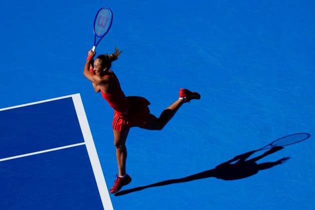 October 1, 2026, Beijing, China: Qinwen Zheng of China plays against Han Shi of China ( not in view) during the Women s singles match on day two of the China Open at the National Tennis Center. Beijing China - ZUMAs197 20261001_aaa_s197_161 Copyright: xPolyxFeix