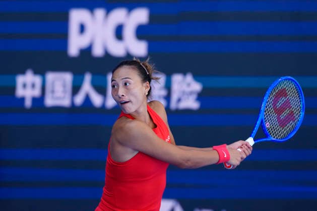October 1, 2026, Beijing, China: Qinwen Zheng of China plays against Han Shi of China ( not in view) during the Women s singles match on day two of the China Open at the National Tennis Center. Beijing China - ZUMAs197 20261001_aaa_s197_155 Copyright: xPolyxFeix