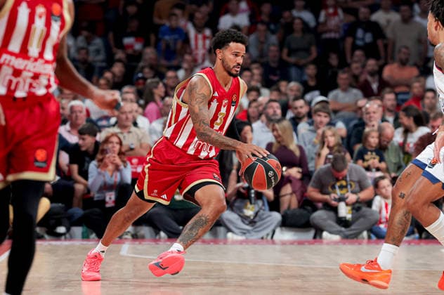 Crvena Zvezda v Efes, Euroleague, season 2026 2027, round 3 Belgrade, Serbia. 1th Oct, 2026. Crvena Zvezda s Nick Weiler-Babb during Euroleague basketball match between Crvena Zvezda (Red Star) and Anadolu Efes Istanbul on October 1. 2026. in Belgrade, Serbia. Belgrade Serbia Copyright: xPedjaxMilosavljevic STARSPORTx x2026x