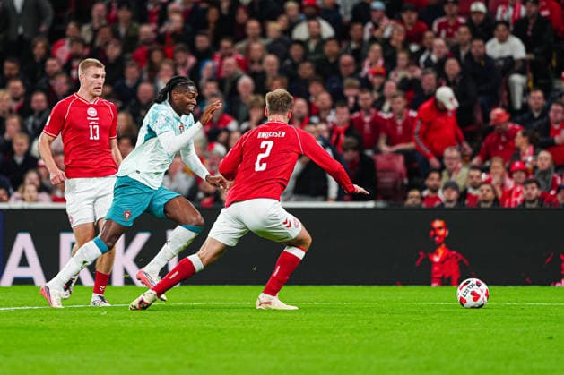 Rafael Leao, Portugal, 07; Joachim Andersen, Denmark, 02 DEN; Denmark vs. Portugal, Soccer, UEFA Nations League A, Group 4, Matchday 03, 2026–2027 Season, October 1, 2026 DEN, Denmark vs. Portugal, Soccer, UEFA Nations League A, Group 4, Matchday 3, 2026–2027 season, October 1, 2026 Copenhagen Copyright: xEibner-Pressefoto MarcelxvonxFehrnx EP_MFN