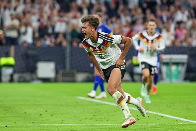 Tom Bischof celebrates Germany s 1-0 goal, Germany vs. Serbia, Soccer, UEFA Nations League, Matchday 3, October 1, 2026, Munich, Bavaria, Germany Copyright: xkolbert-press ChristianxKolbertx