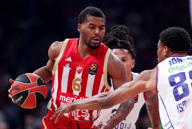 Crvena Zvezda v Efes, Euroleague, season 2026 2027, round 3 Belgrade, Serbia. 1th Oct, 2026. Crvena Zvezda s Jared Butler during Euroleague basketball match between Crvena Zvezda (Red Star) and Anadolu Efes Istanbul on October 1. 2026. in Belgrade, Serbia. Belgrade Serbia Copyright: xPedjaxMilosavljevic STARSPORTx x2026x