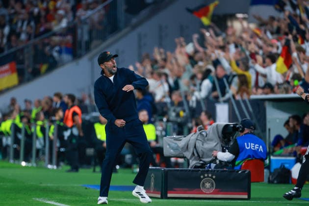 UEFA Nations League, Matchday 26: Germany vs. Serbia on October 1, 2026, at the Allianz Arena in Munich. Coach Jürgen Klopp. Germany celebrates after scoring the 1-0 goal. MH