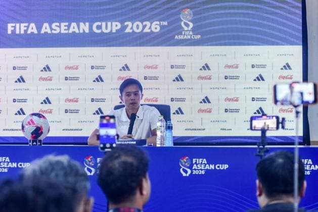 October 1, 2026, Bandung, West Java, Indonesia: GAVIN LEE head coach of the Singapore national team, Nationalteam spoke to the media at the post-match press conference, PK, Pressekonferenz after playing against the Malaysian national team the FIFA ASEAN Cup 2026 at Si Jalak Harupat Stadium in Bandung, Indonesia. FIFA ASEAN CUP 2026: MALAYSIA VS SINGAPORE: POST MATCH PRESS CONFERENCE - ZUMAr272 0868348174st Copyright: xDimasxRachmatsyahx