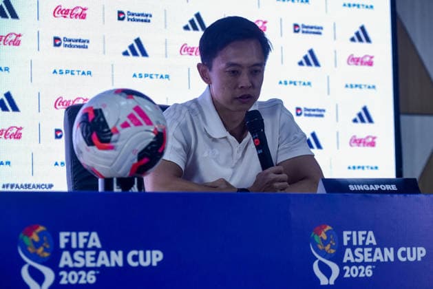 October 1, 2026, Bandung, West Java, Indonesia: GAVIN LEE head coach of the Singapore national team, Nationalteam spoke to the media at the post-match press conference, PK, Pressekonferenz after playing against the Malaysian national team the FIFA ASEAN Cup 2026 at Si Jalak Harupat Stadium in Bandung, Indonesia. FIFA ASEAN CUP 2026: MALAYSIA VS SINGAPORE: POST MATCH PRESS CONFERENCE - ZUMAr272 0868348654st Copyright: xDimasxRachmatsyahx
